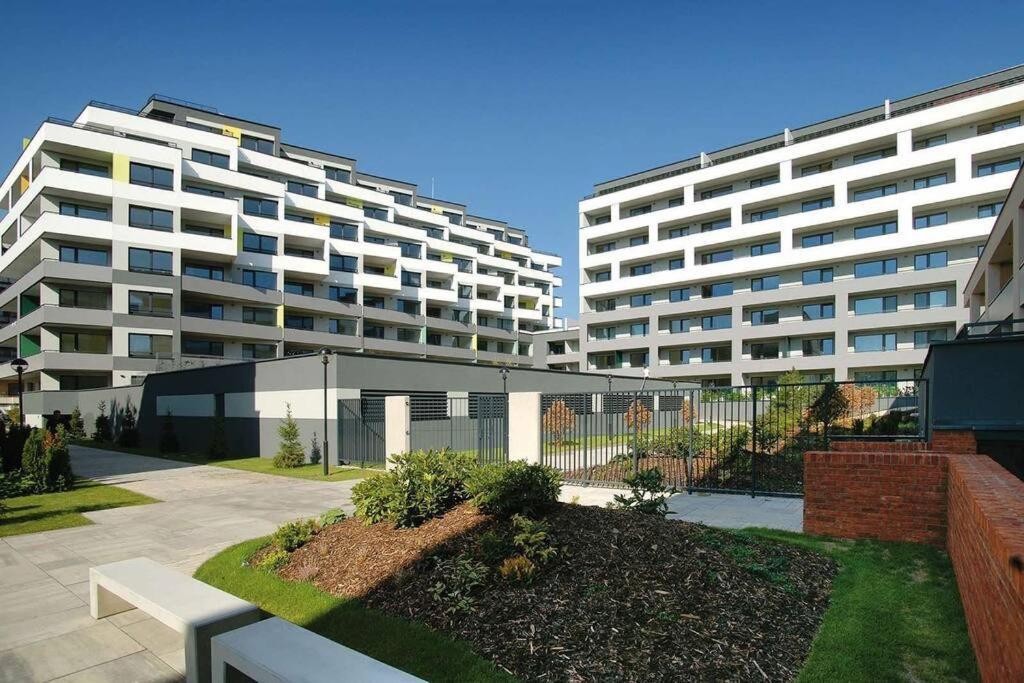 Ferienwohnung Apartman Soul 200 M Do Centra S Private Parking Free Košice Exterior foto